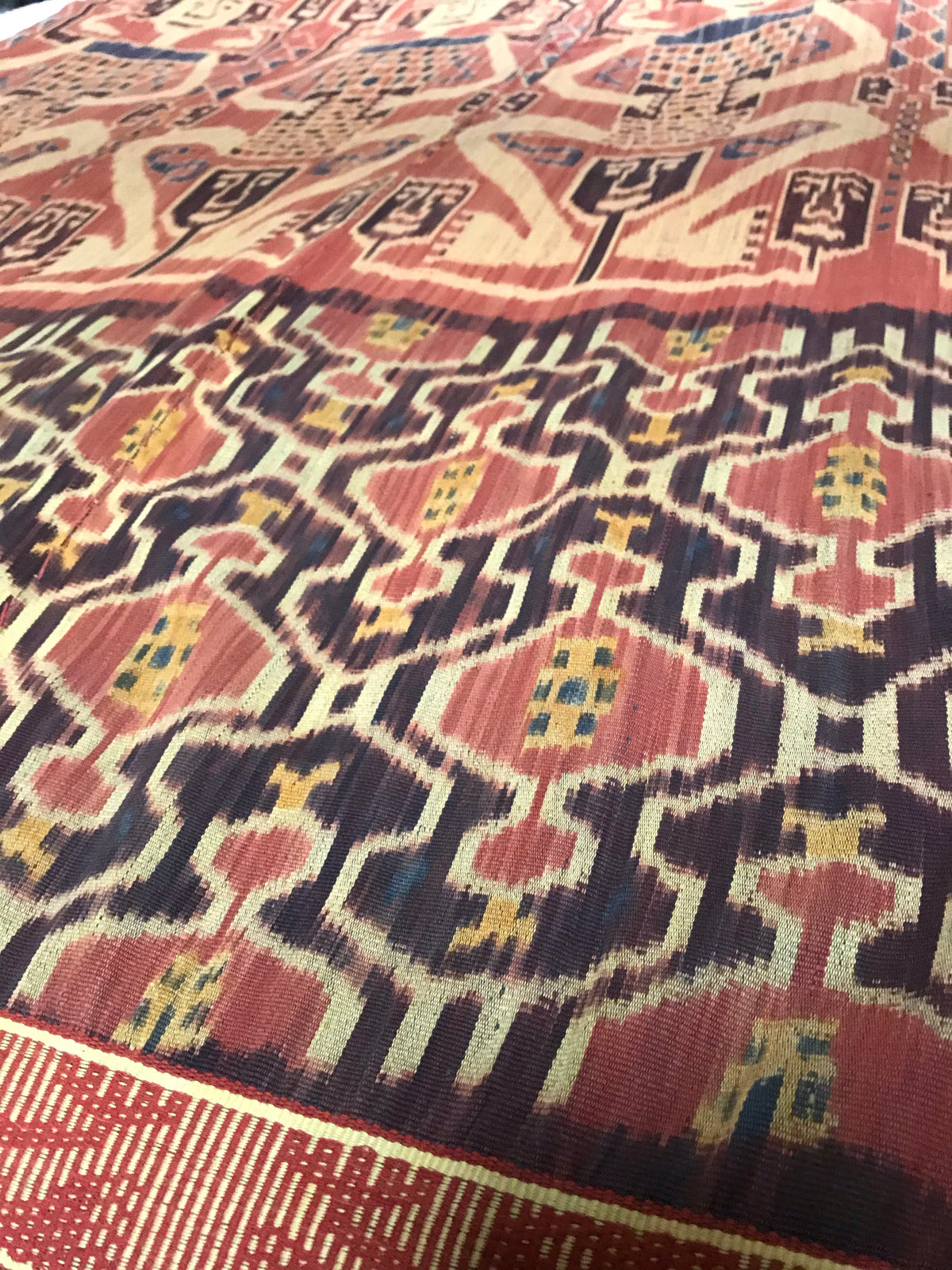 Ikat de Sumba ancien - Reine et grenouilles