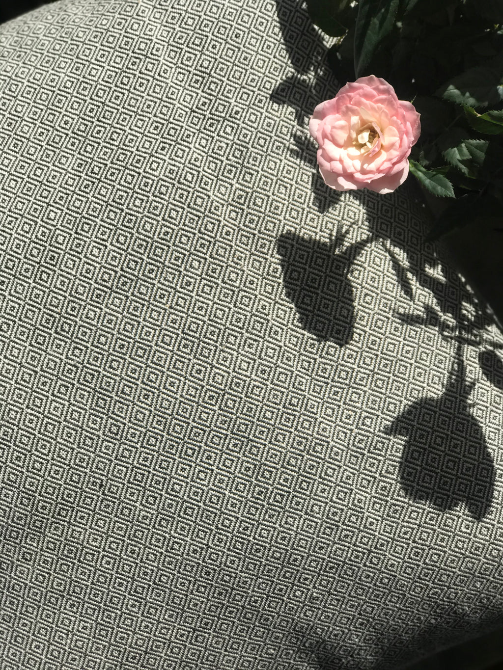 Coussin mitla, coton tissé main au Mexique, 50x50cm